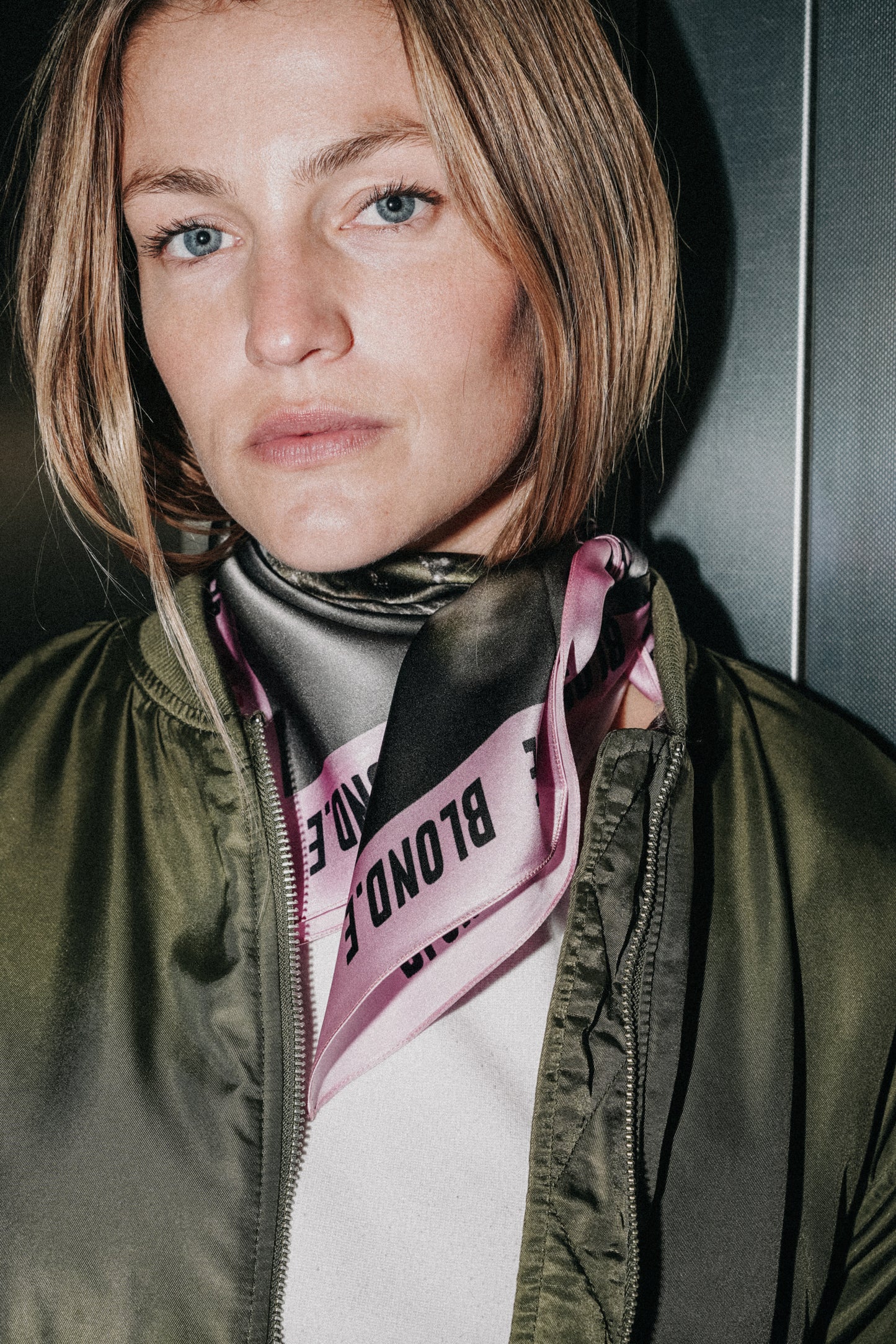 Foulard Blond.e