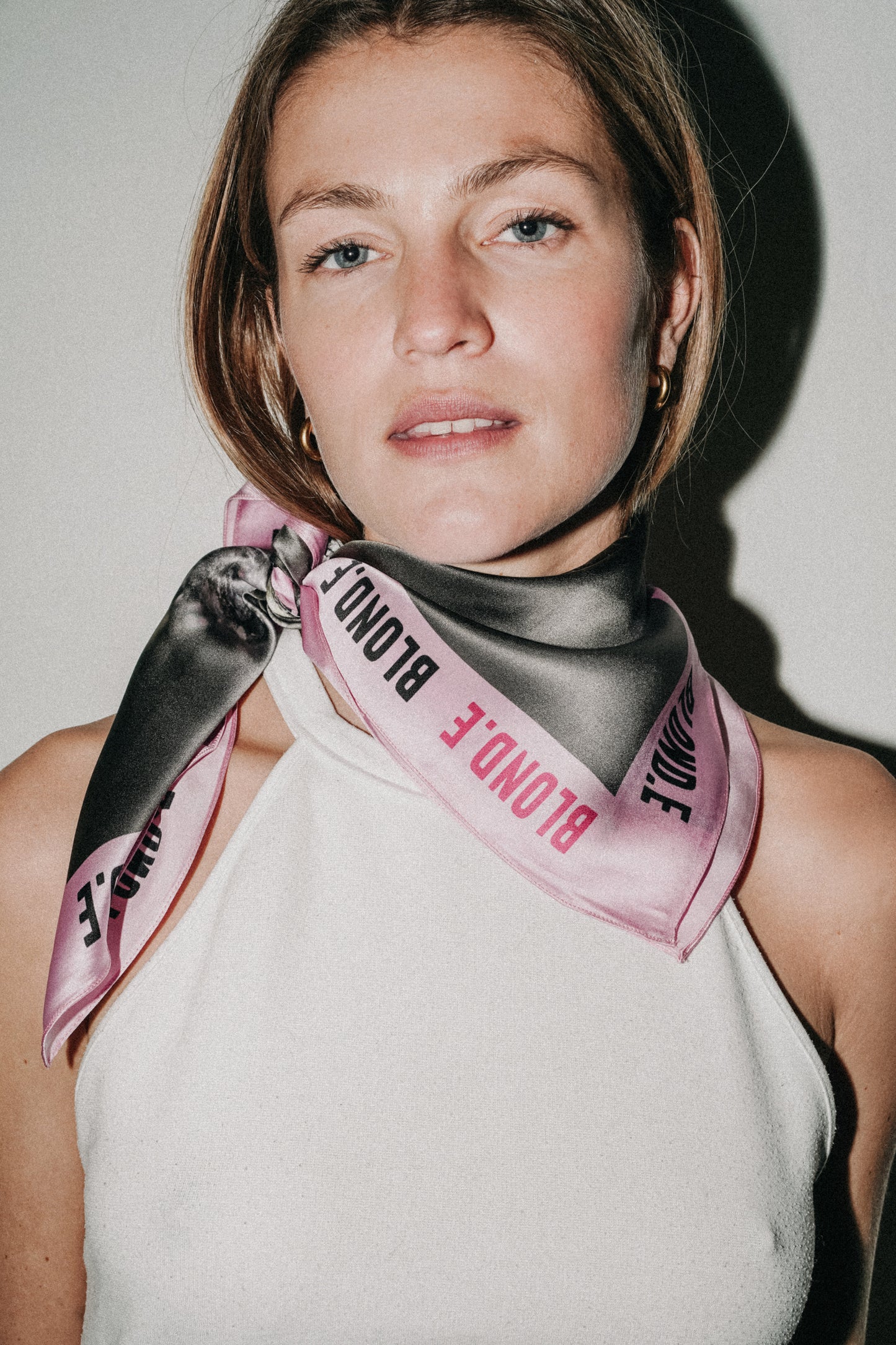 Foulard Blond.e